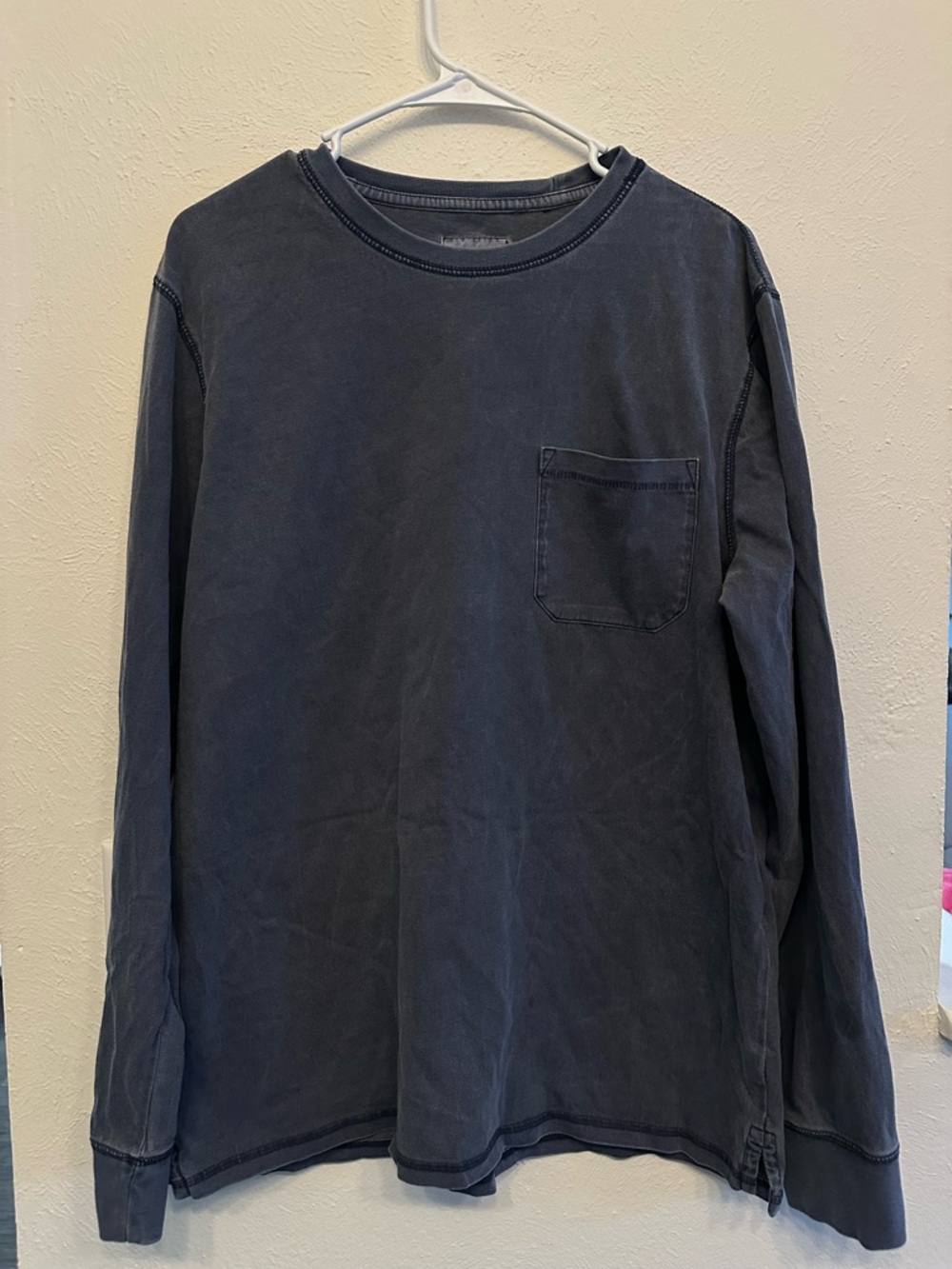 Goodfellow & Co Men's Long-Sleeve Pocket Tee - Charcoal Black